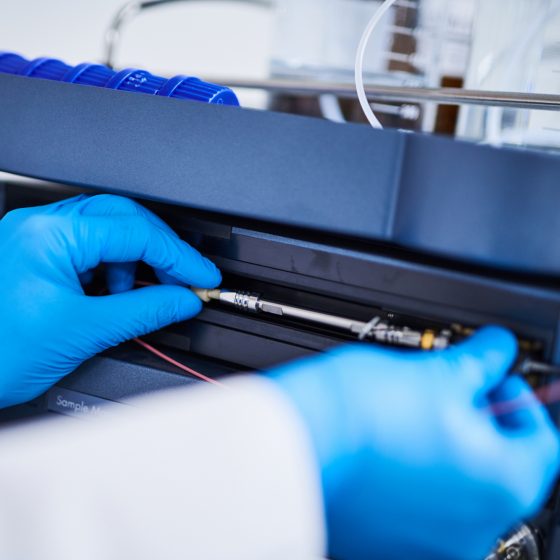 LCMS/(U)HPLC