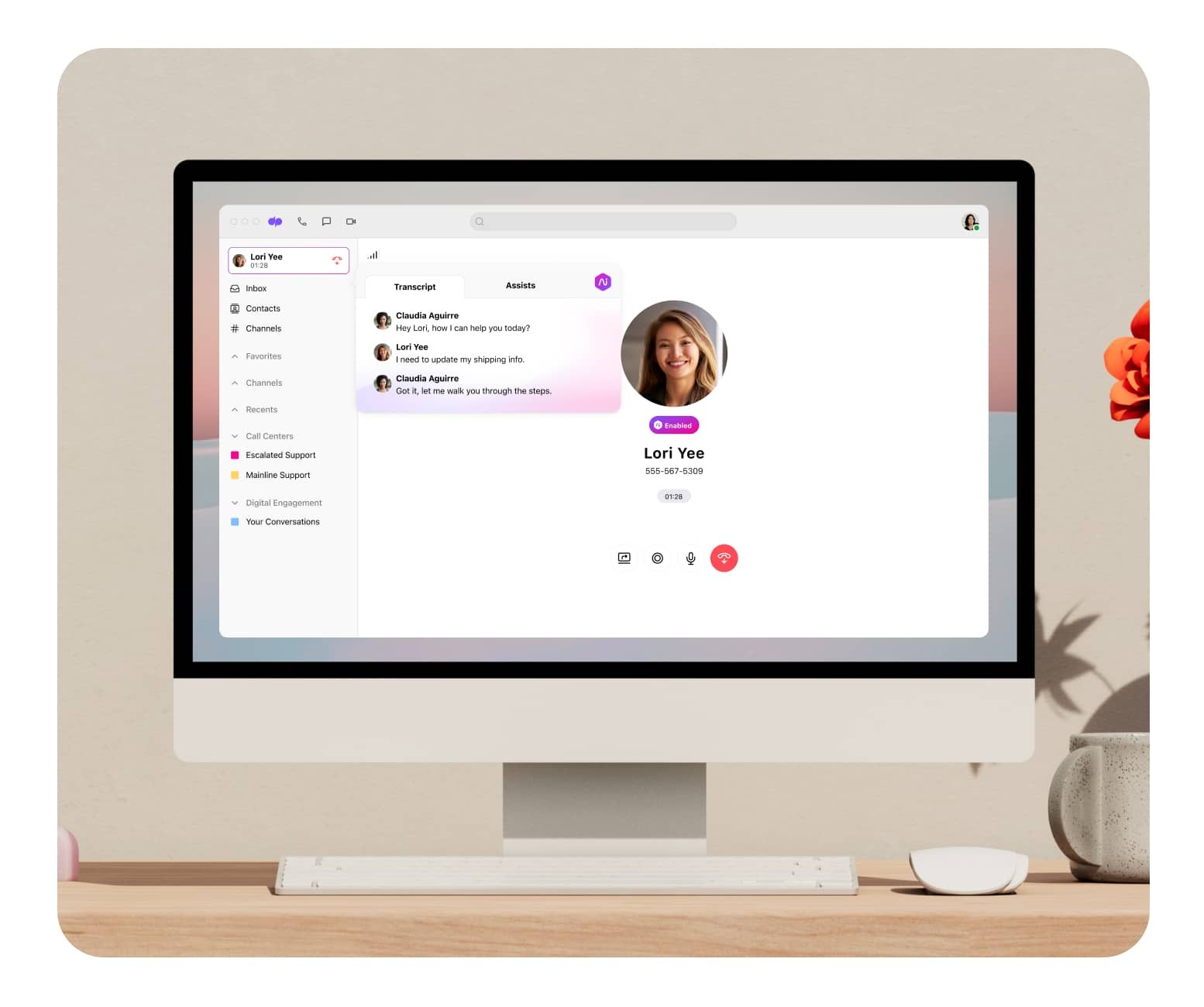 A computer showing the real time transcription of an ongoing call via Dialpad