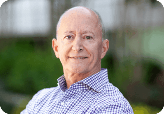Headshot of Mike Kourey, Dialpad's Chief Financial Officer