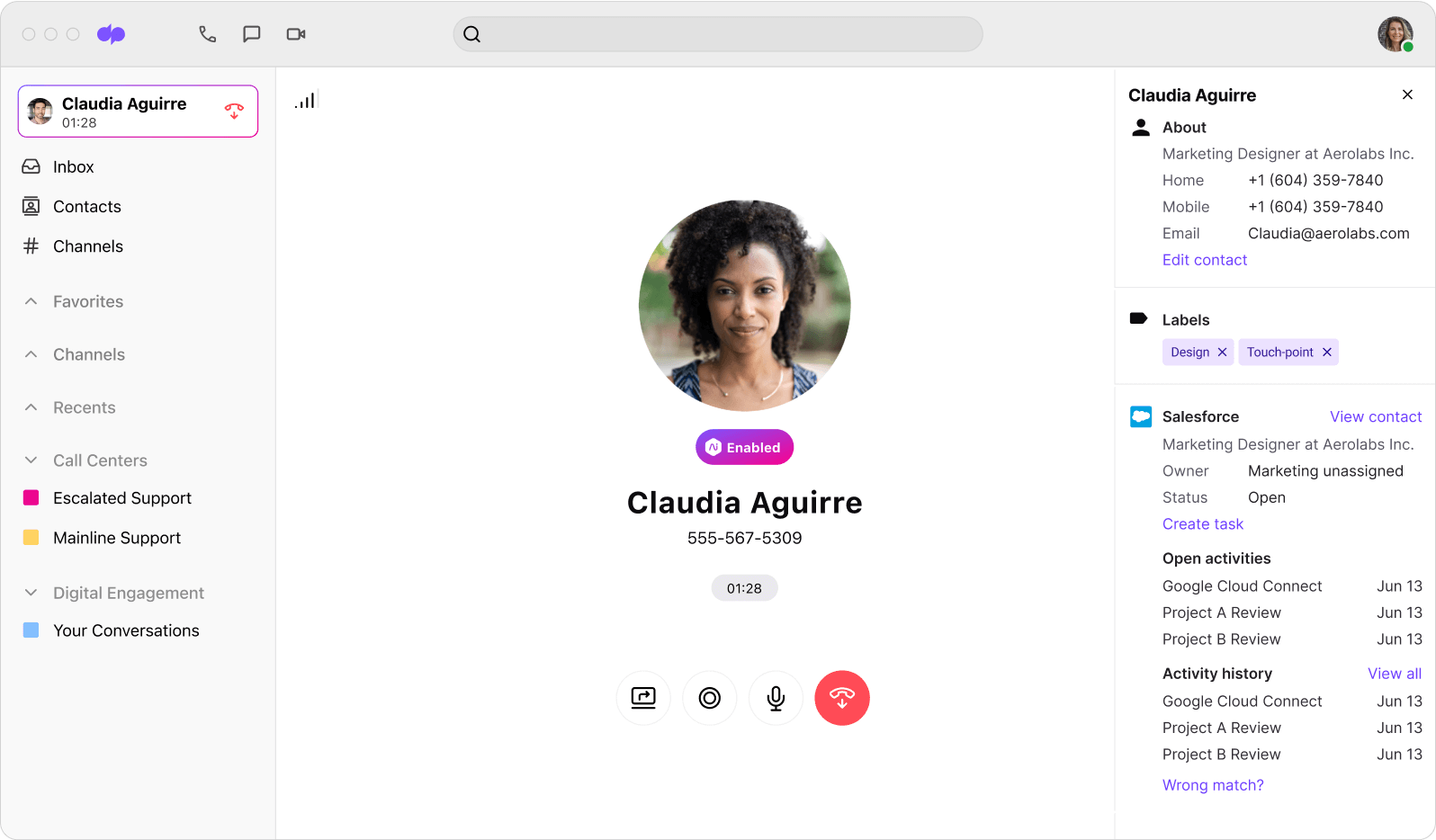 Screenshot of Dialpads Salesforce integration automatically pulling in contact details for a call