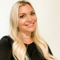 Kirsten moore