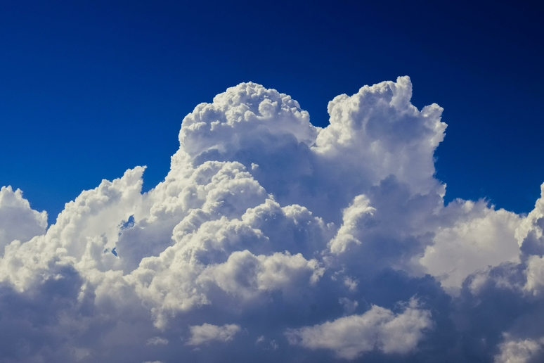 Clouds cloudscape daylight 432901