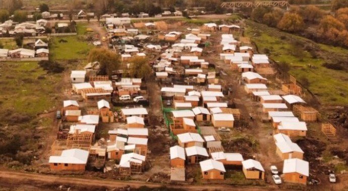 Columpio de San Valentín cautivó a los enamorados en Curicó – Municipalidad  de Curicó