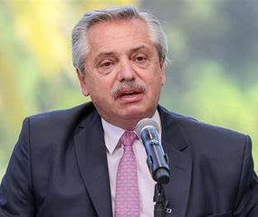 Ordenan reposo para Fernández