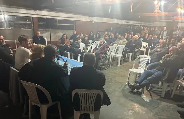 Entidades evalúan suspender el pago de la tasa y exigen los pliegos de la licitación por tercerización de caminos