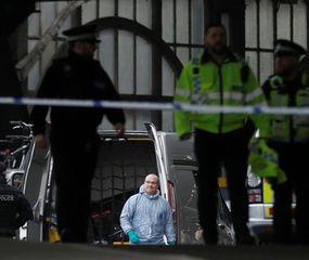 Alerta terrorista en Londres por el hallazgo de tres artefactos explosivos