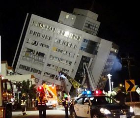 Un terremoto deja dos muertos y más de 150 heridos en Taiwan