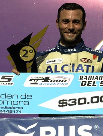 Federico Pérez fue segundo en su serie de Turismo 4000 Argentino, en La Plata.