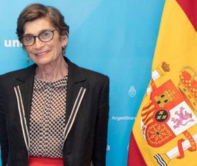 Destituyen a la embajadora española en Buenos Aires
