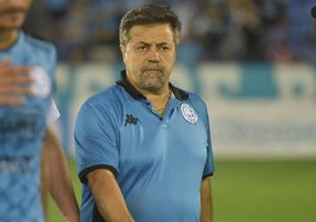 Para Caruso Lombardi, que no haya descensos beneficia a "los que hacen mal las cosas"