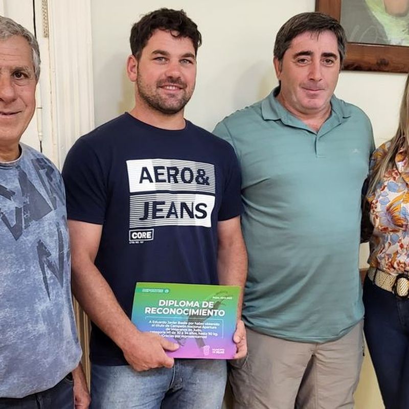 Reconocimiento para el judoca rojense Javier Basile'