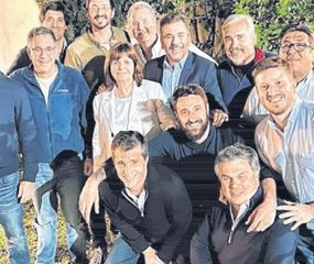 Patricia Bullrich alineó a sus soldados en la Provincia