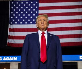 Donald Trump prometió prosperidad a la comunidad latina y pronosticó su triunfo