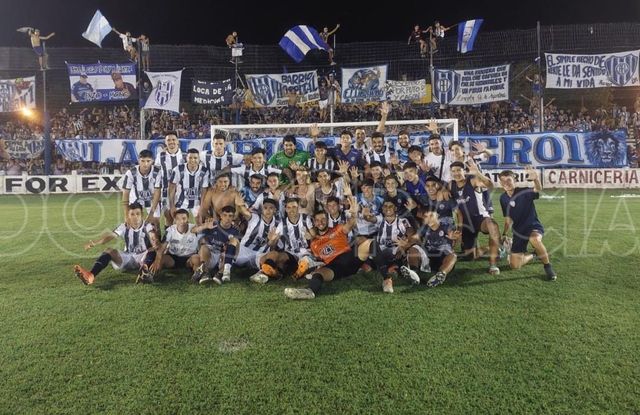 El Linqueño eliminó a Sportivo Baradero y sueña con el ascenso al Torneo Federal A