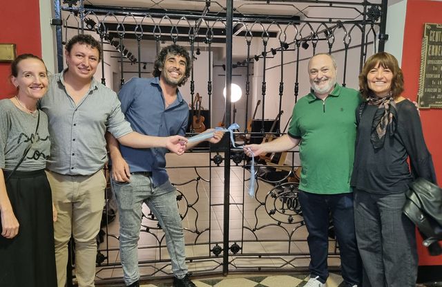 Se realizó una exposición de guitarras de colección