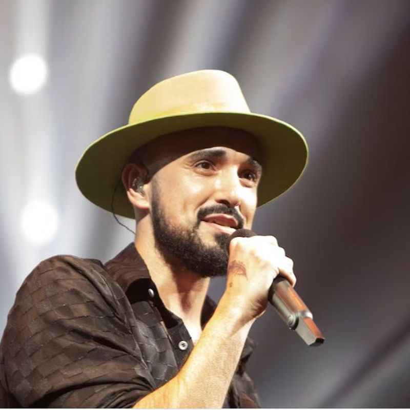 Abel Pintos cierra su gira "Verano 2025" en Bragado'
