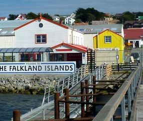 Rechazo del Gobierno al despliegue militar en Islas Malvinas