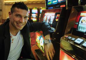 Sergio "Maravilla" Martínez aprende a tocar el piano en plena cuarentena