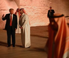 Pomposa bienvenida a Trump en Arabia Saudita