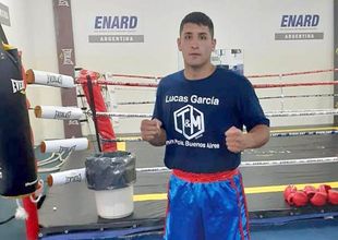 El peso pesado local Lucas Ezequiel García cuando participó del entrenamiento en el CeNARD.