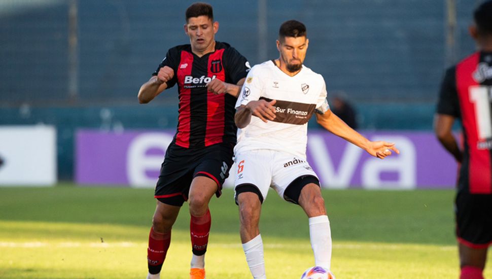 Platense le ganó a Godoy Cruz y accedió a la final.