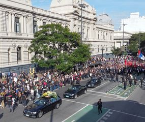 El emotivo cortejo fúnebre de Pepe Mujica conmovió a Montevideo