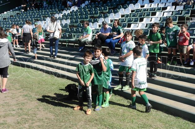 El Verde celebró su 112° aniversario con un encuentro de socios e hinchas en el Eva Perón