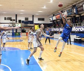 Argentino jugó contra Pico Fútbol Club