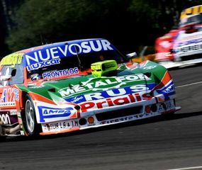 Jonatan Castellano, se impuso de punta a punta y Ponce fue tercero