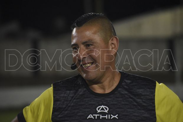 Defensa se lo dio vuelta a Independiente y está en la semifinal del Torneo Nocturno