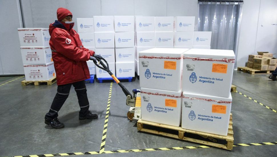 Argentina recibe 1.134.000 dosis de la vacuna AstraZeneca