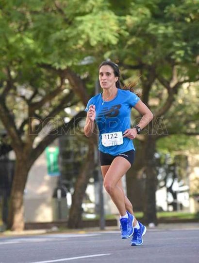 María E. Aguilar compite mañana en la edición 2018 de los 15 kilómetros New Balance.