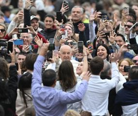 El papa pidió no ceder a “la lógica de las armas”