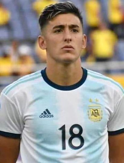 Gastón Togni con la camiseta de la Selección Nacional Sub-23 que lució el año pasado.