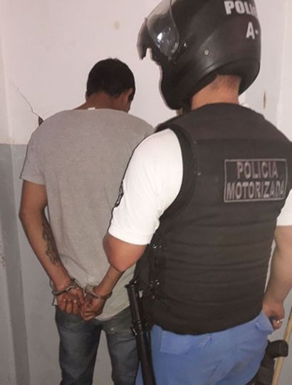 El joven detenido en Comandante Seguí y Lavalle de nuestra ciudad.