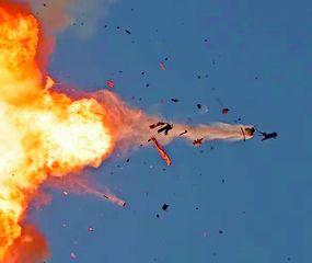 Israel bombardeó Líbano y Hezbollah lanzó drones