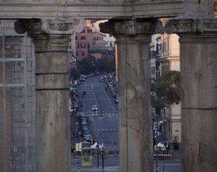 Vuelven a subir las muertes en Italia y afirman que la salida solo llegará con la vacuna