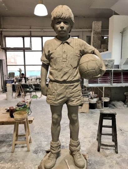 Inauguraron una nueva estatua de Diego Maradona en Bahía Blanca