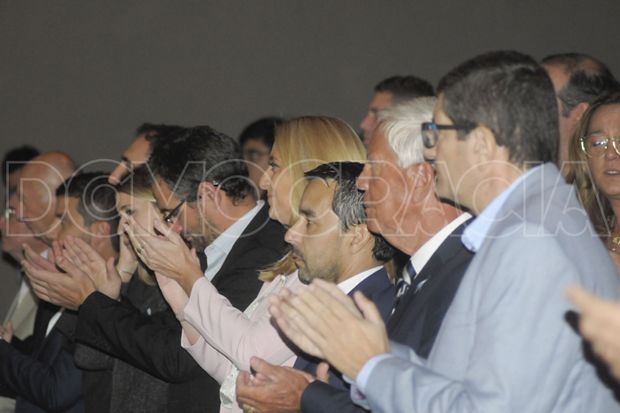 Con un acto protocolar, se realizó la entrega de diplomas a 100 nuevos productores de seguros