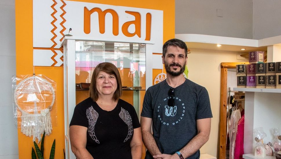 Convocan a los artesanos del Partido a formar parte del Mercado Artesanal Juninense