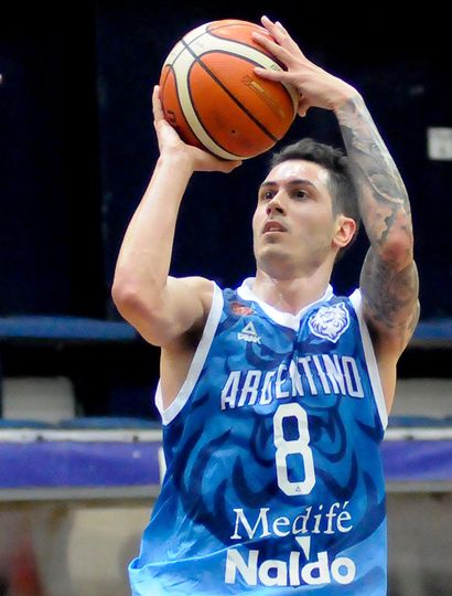 Luciano Massarelli, goleador de Argentino de Junín.