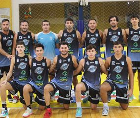 Rivadavia goleó a Porteño en Chacabuco