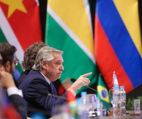 Fernández quedó en la mira por meterse en asuntos foráneos