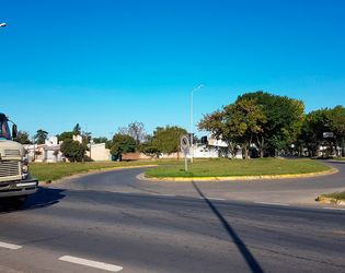 Con más de 100 camiones de tierra cerrarán varios accesos a la Ciudad