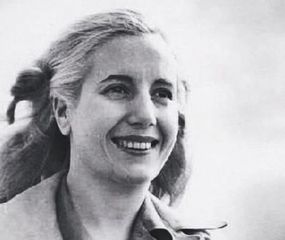 Homenaje a “Evita” por su natalicio