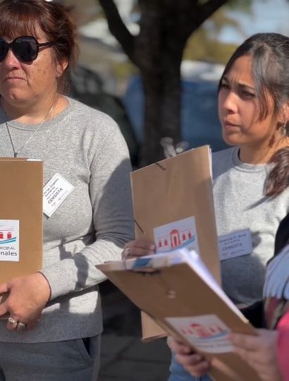 Equipos identificados realizan el censo.