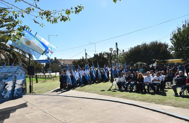 Se realizó el acto protocolar por el Día del Veterano y de los Caídos en Malvinas