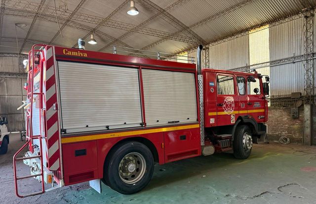 Bomberos de Rafael Obligado adquirieron una nueva unidad