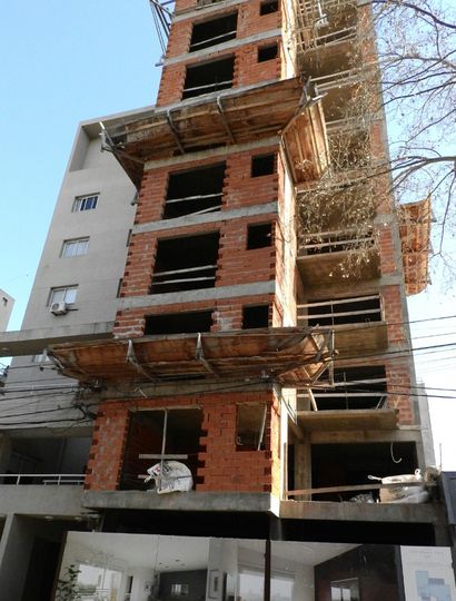 Avanza la construcción de edificios en nuestra ciudad.