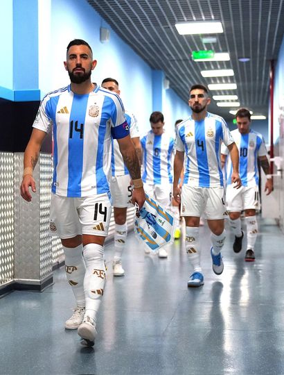 Tras una previa picante, la Selección argentina le ganó a Francia y jugará la final del Mundial de Futsal